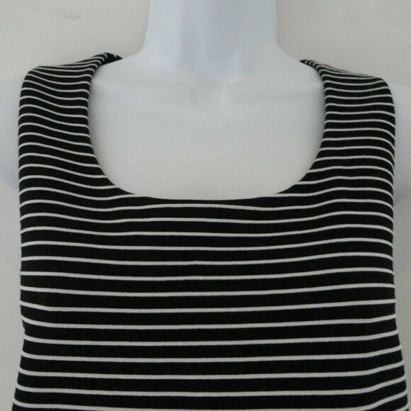 New LAFAYETTE Black White Stripe Round Neck Sleeveless Knit Dress Medium, Large - Picture 3 of 6